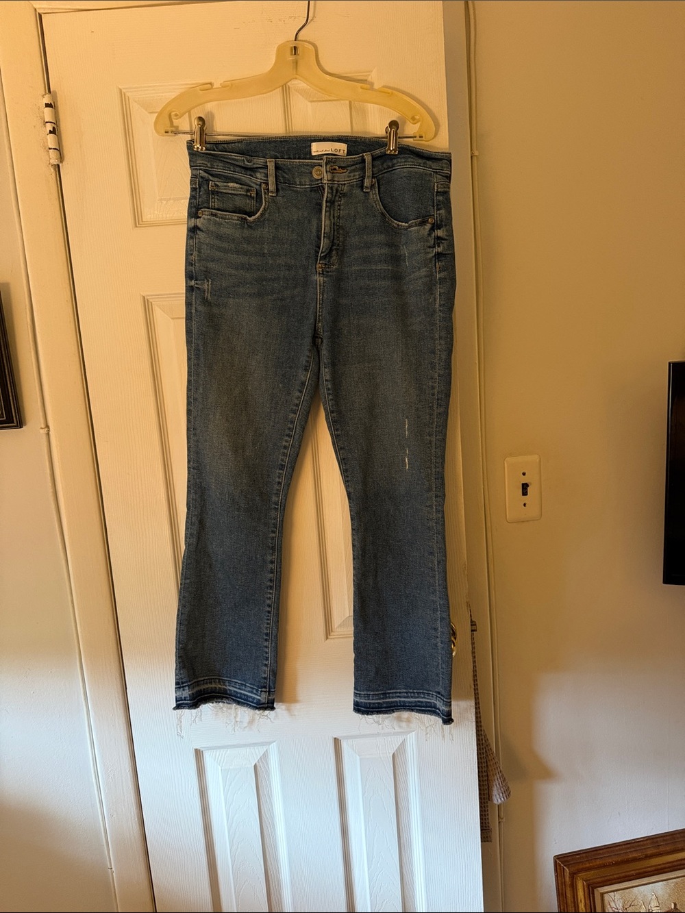 LOFT Cropped Ankle Jeans in Medium Blue Denim 29/8